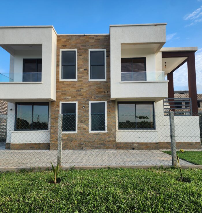 Mirabela House at Kings wood